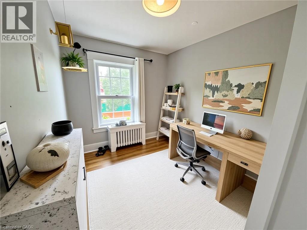 Photo 3 of 117 Balsam Avenue Unit 2, Hamilton ON