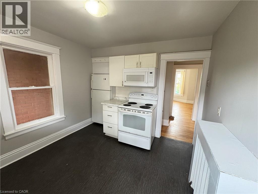 Photo 1 of 117 Balsam Avenue Unit 2, Hamilton ON