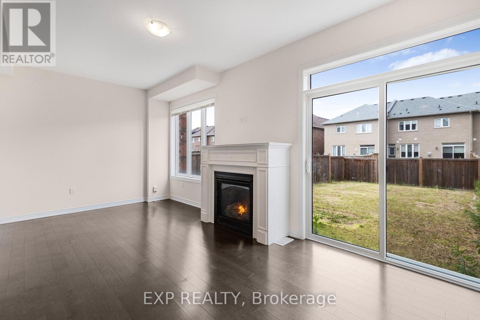 Photo 11 of 29 Heming Trail, Hamilton ON