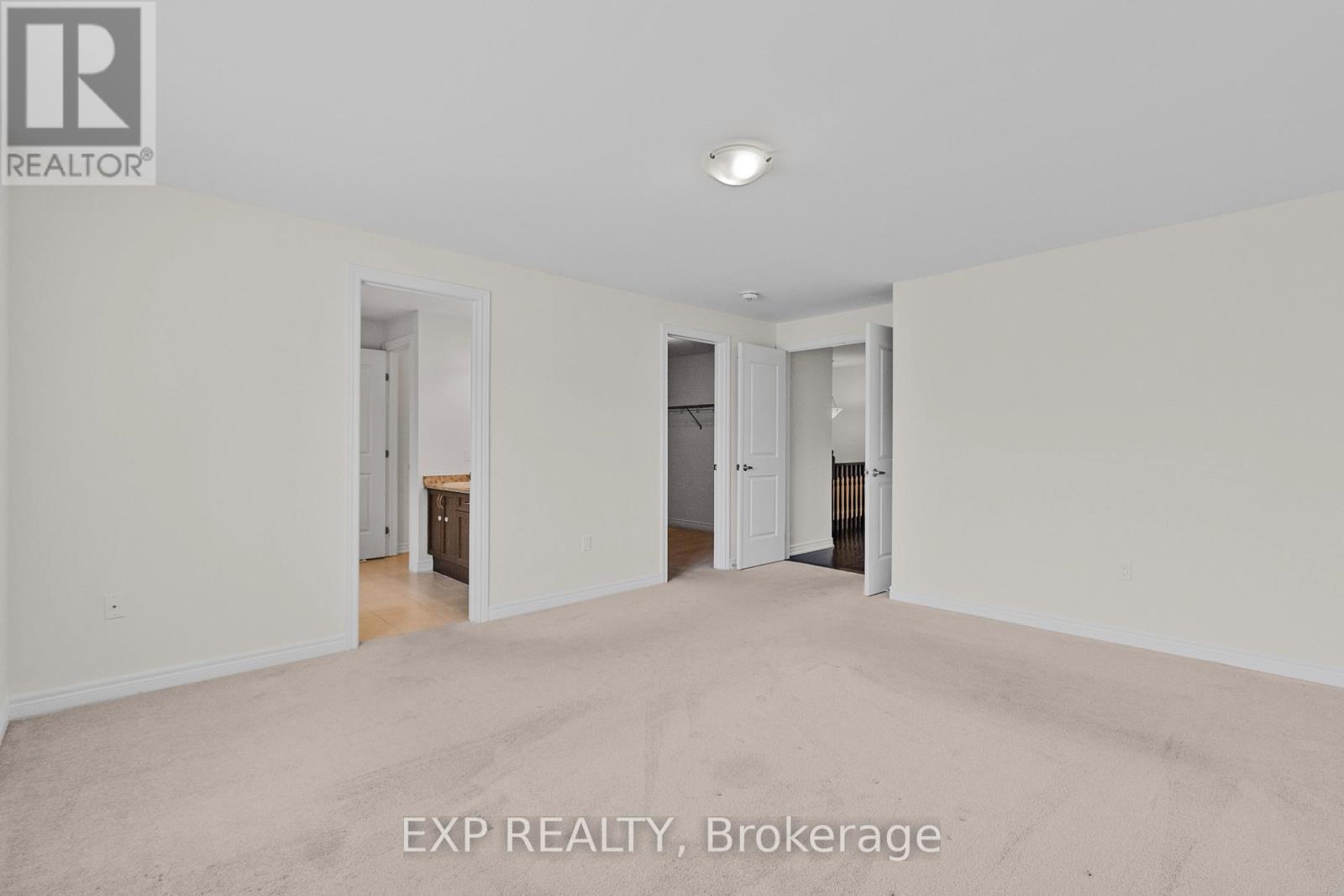 Photo 18 of 29 Heming Trail, Hamilton ON