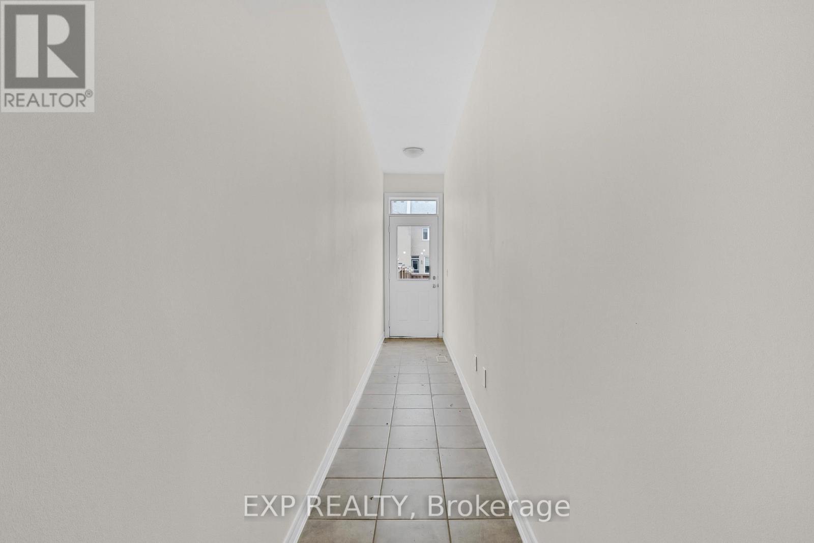 Photo 24 of 29 Heming Trail, Hamilton ON