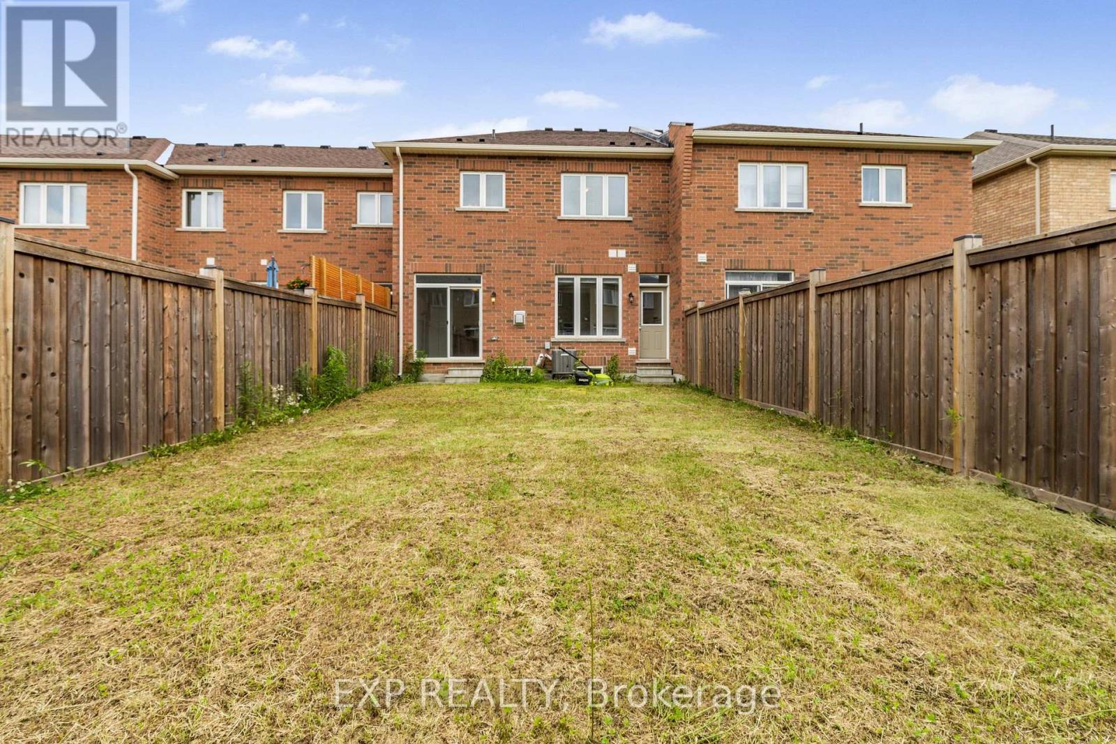 Photo 25 of 29 Heming Trail, Hamilton ON