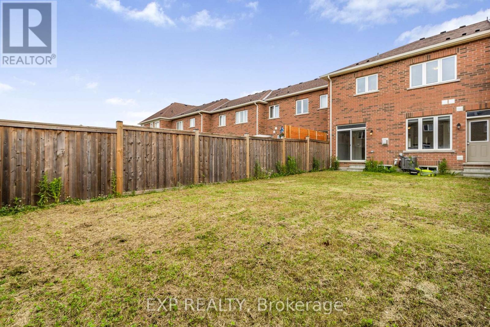 Photo 26 of 29 Heming Trail, Hamilton ON