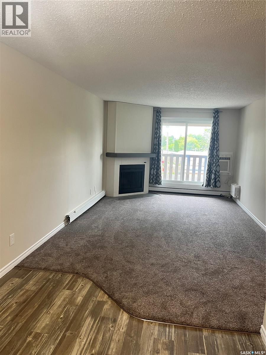 Photo 16 of 1533 425 115th Street E, Saskatoon SK