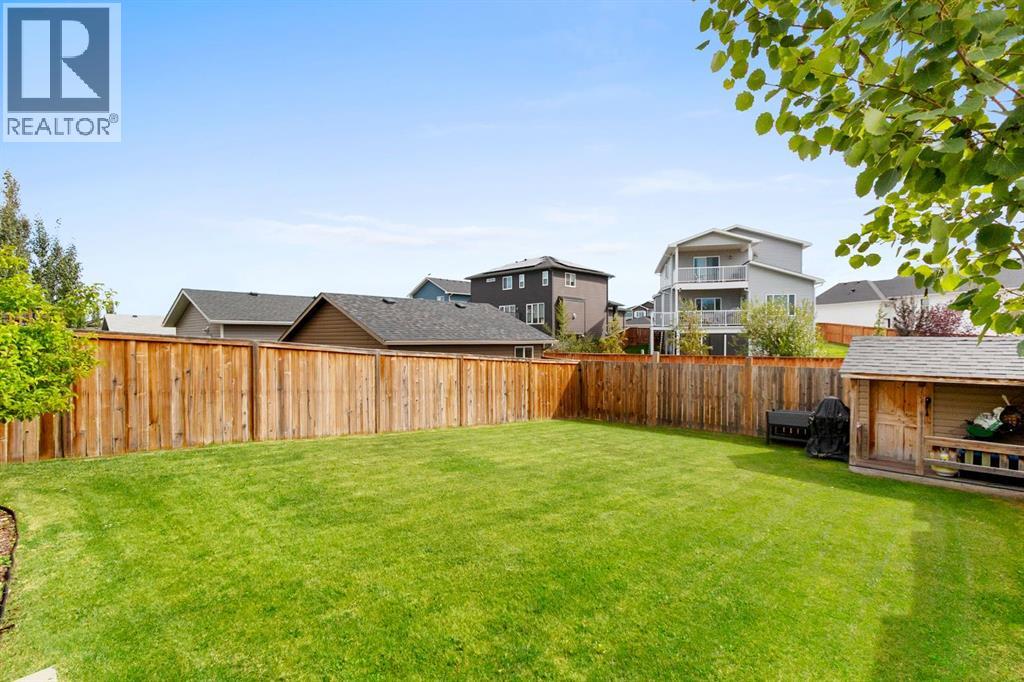 Photo 4 of 72 Mackenzie Way, Carstairs AB