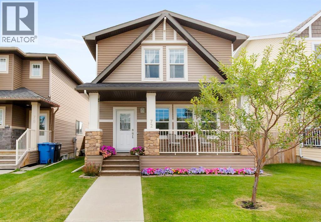 Photo 11 of 72 Mackenzie Way, Carstairs AB