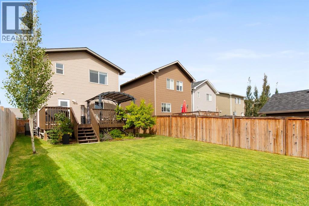 Photo 27 of 72 Mackenzie Way, Carstairs AB