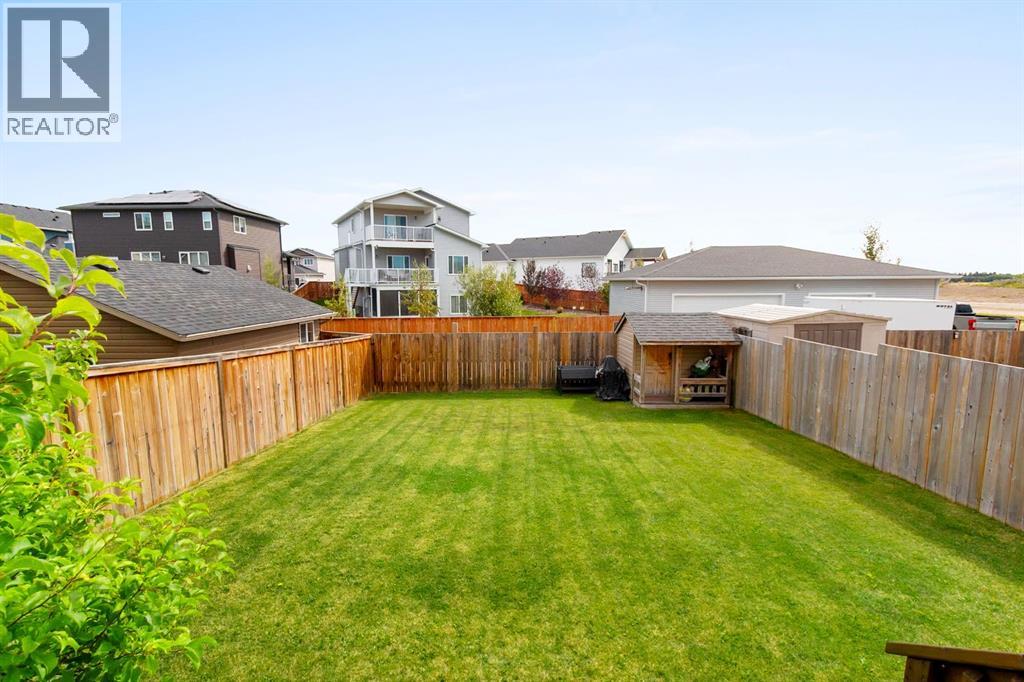 Photo 14 of 72 Mackenzie Way, Carstairs AB
