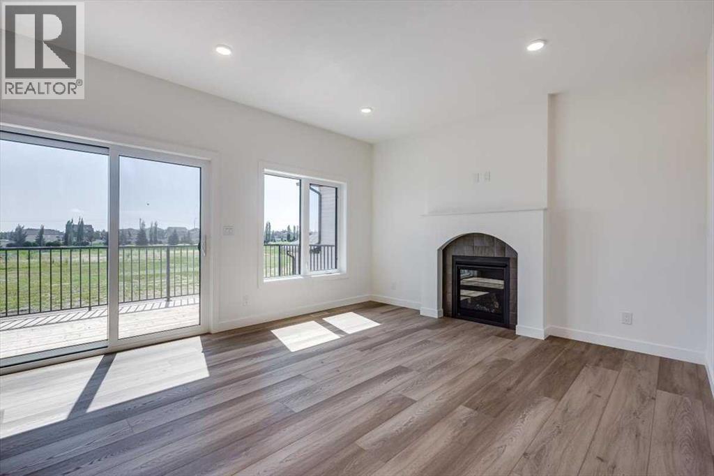 Single Family House Bi-level for Sale in  Emmett Crescent Evergreen Red Deer 