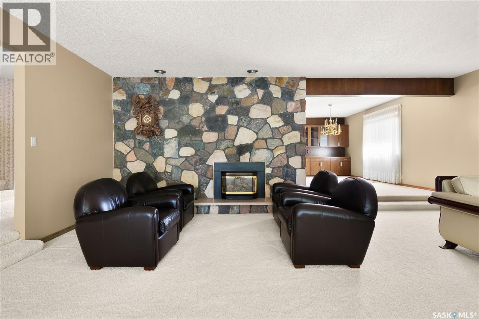Photo 41 of 251 Halifax Street N, Regina SK