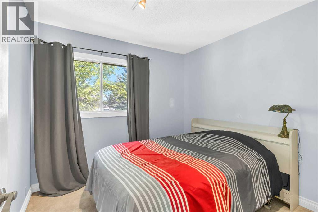 Single Family House Bi-level for Sale in  Brookpark Drive SW Braeside Calgary 