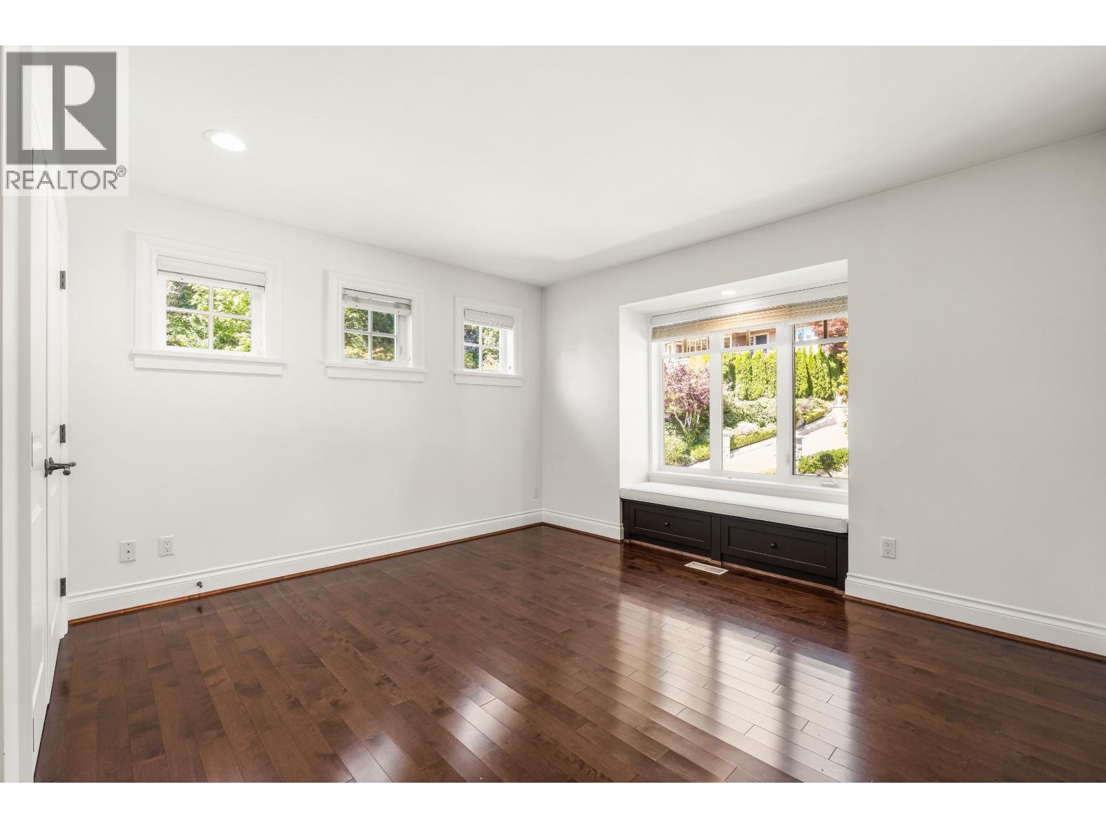 4848 VISTA PLACE, West Vancouver
