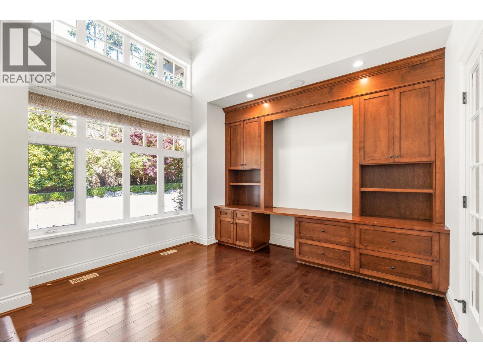 4848 VISTA PLACE, West Vancouver