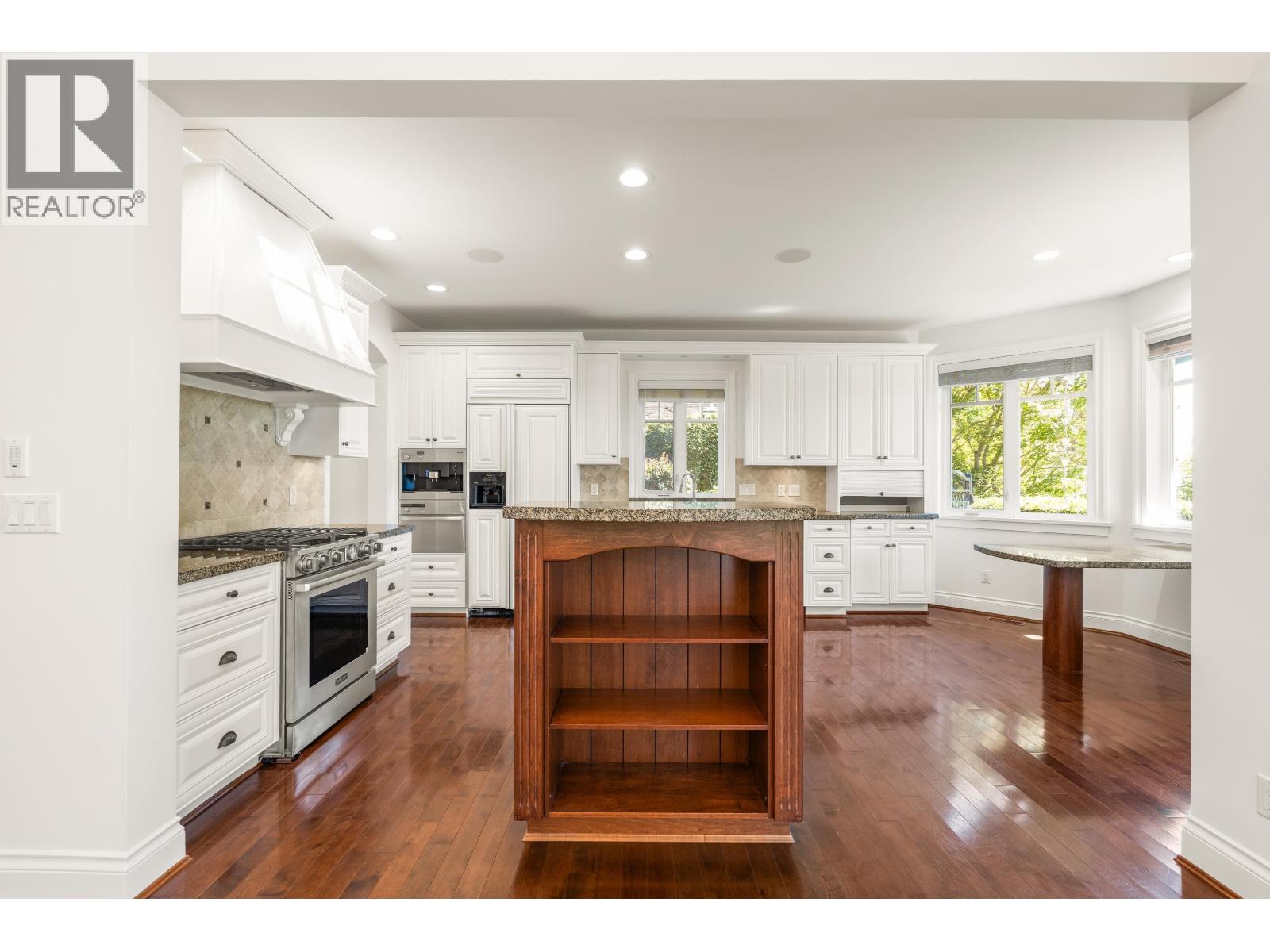 4848 VISTA PLACE, West Vancouver