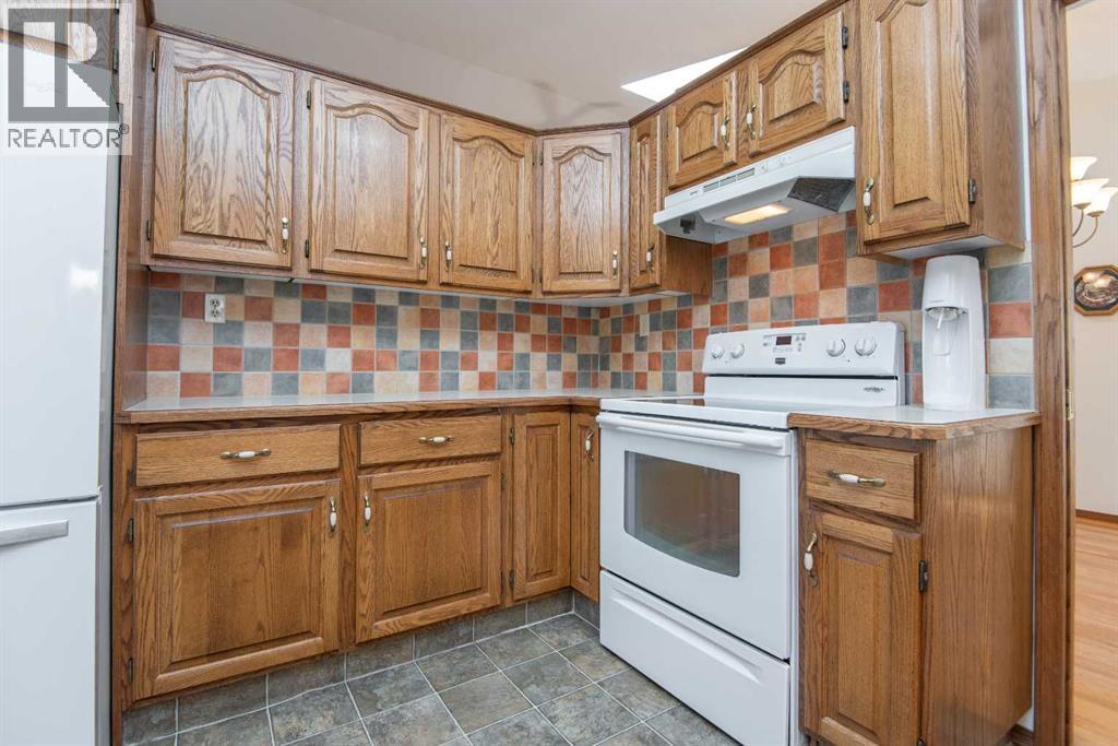 Photo 19 of 86 Dobler Avenue, Red Deer AB