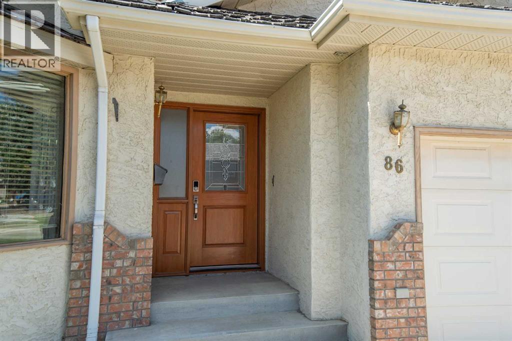 Photo 2 of 86 Dobler Avenue, Red Deer AB