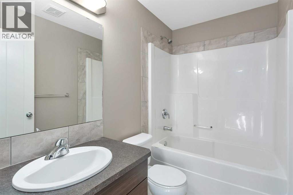 Photo 42 of 22 Ross Close, Sylvan Lake AB