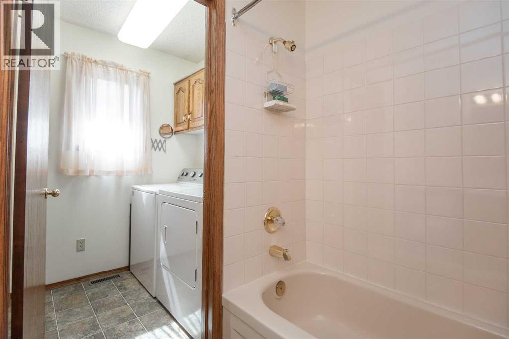 Photo 34 of 86 Dobler Avenue, Red Deer AB
