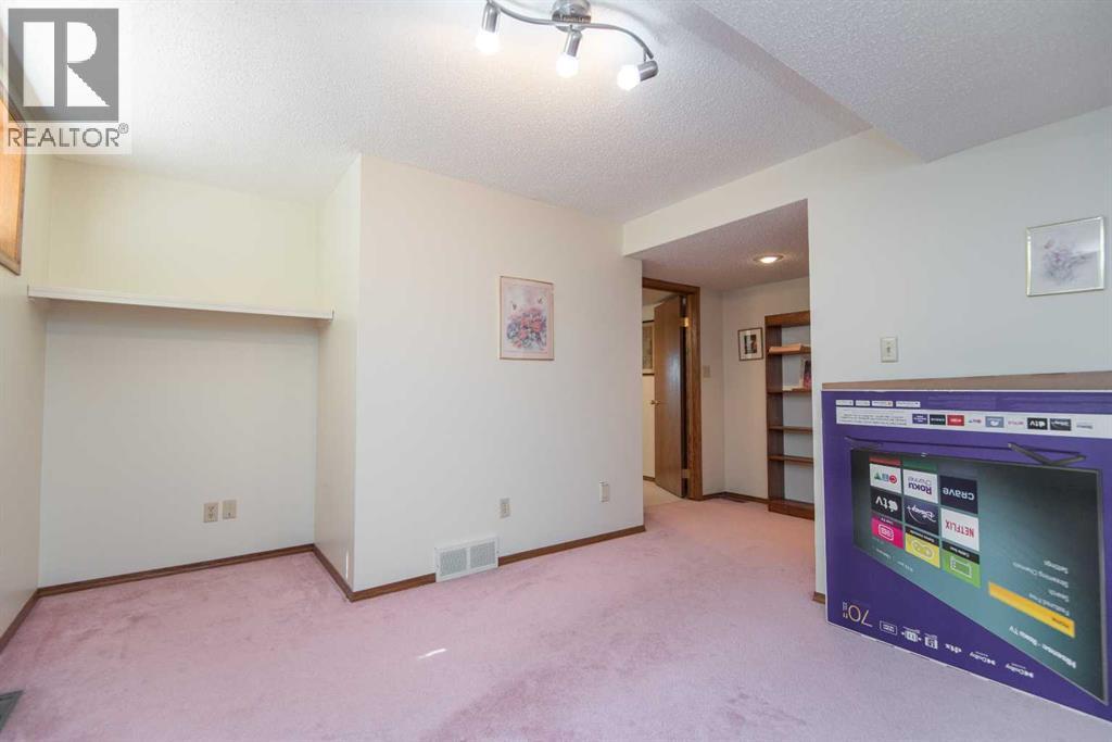 Photo 48 of 86 Dobler Avenue, Red Deer AB