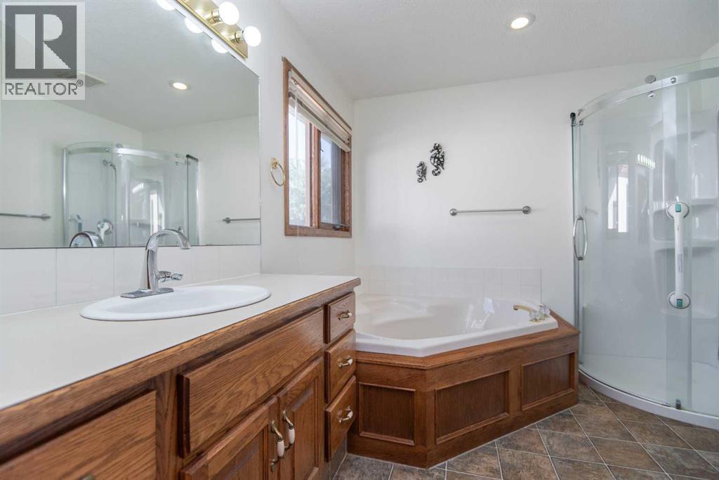 Photo 29 of 86 Dobler Avenue, Red Deer AB