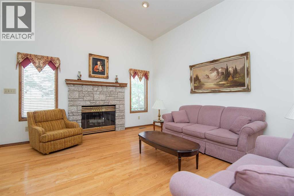 Photo 14 of 86 Dobler Avenue, Red Deer AB