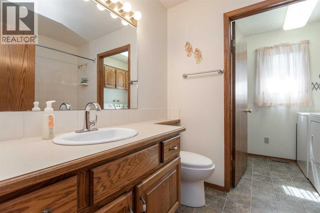 Photo 35 of 86 Dobler Avenue, Red Deer AB