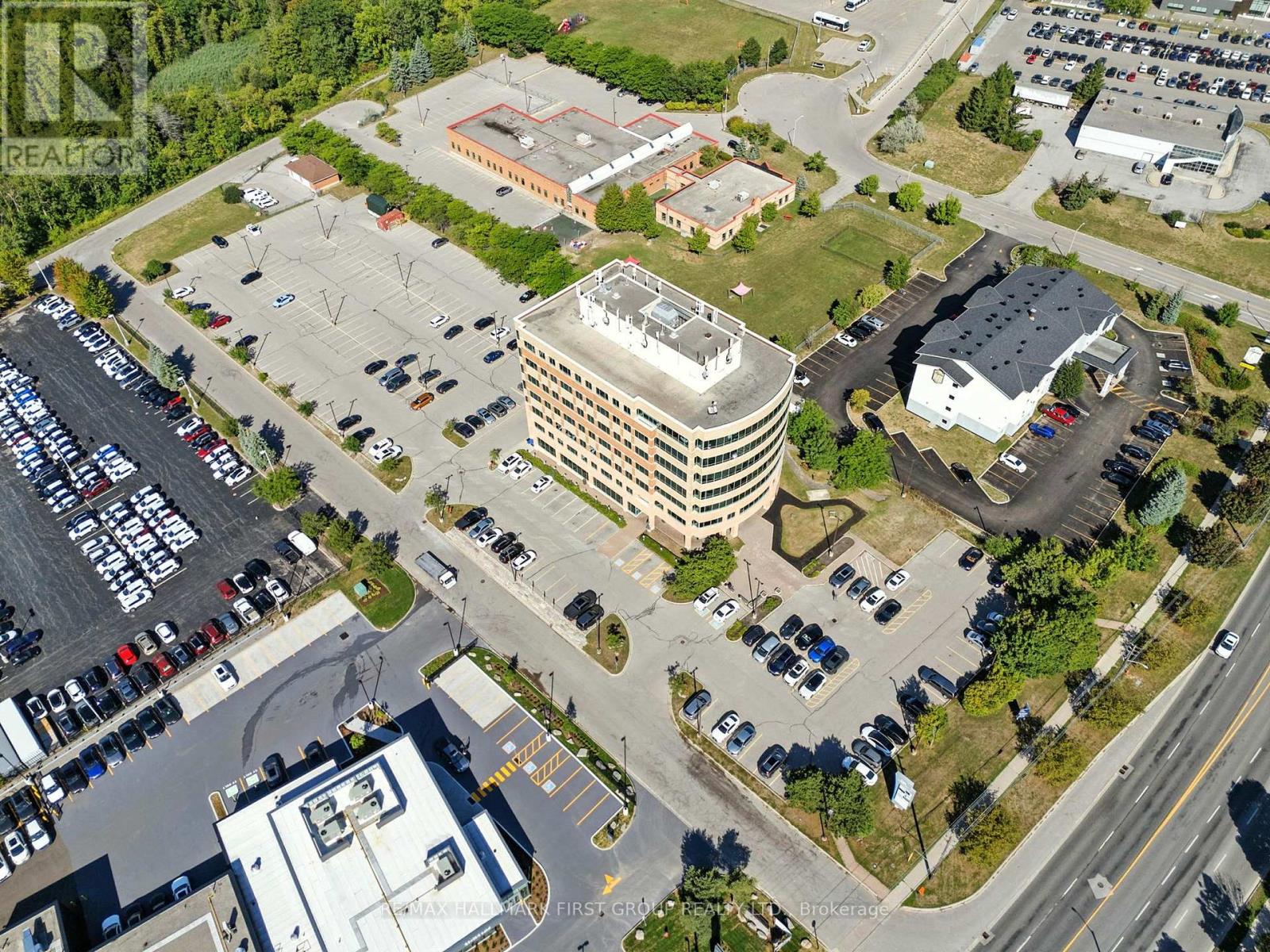 Photo 11 of 230 Westney Road S, Ajax ON