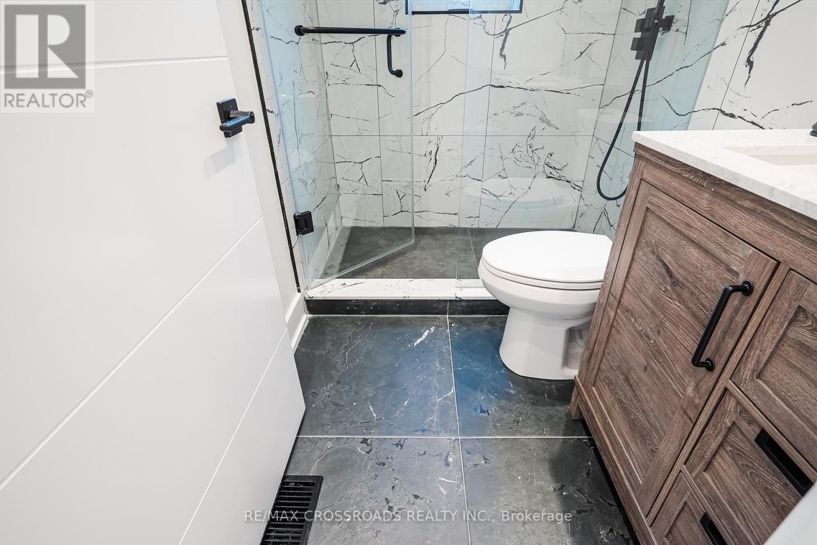 Photo 12 of 21 Karnwood Drive, Toronto ON