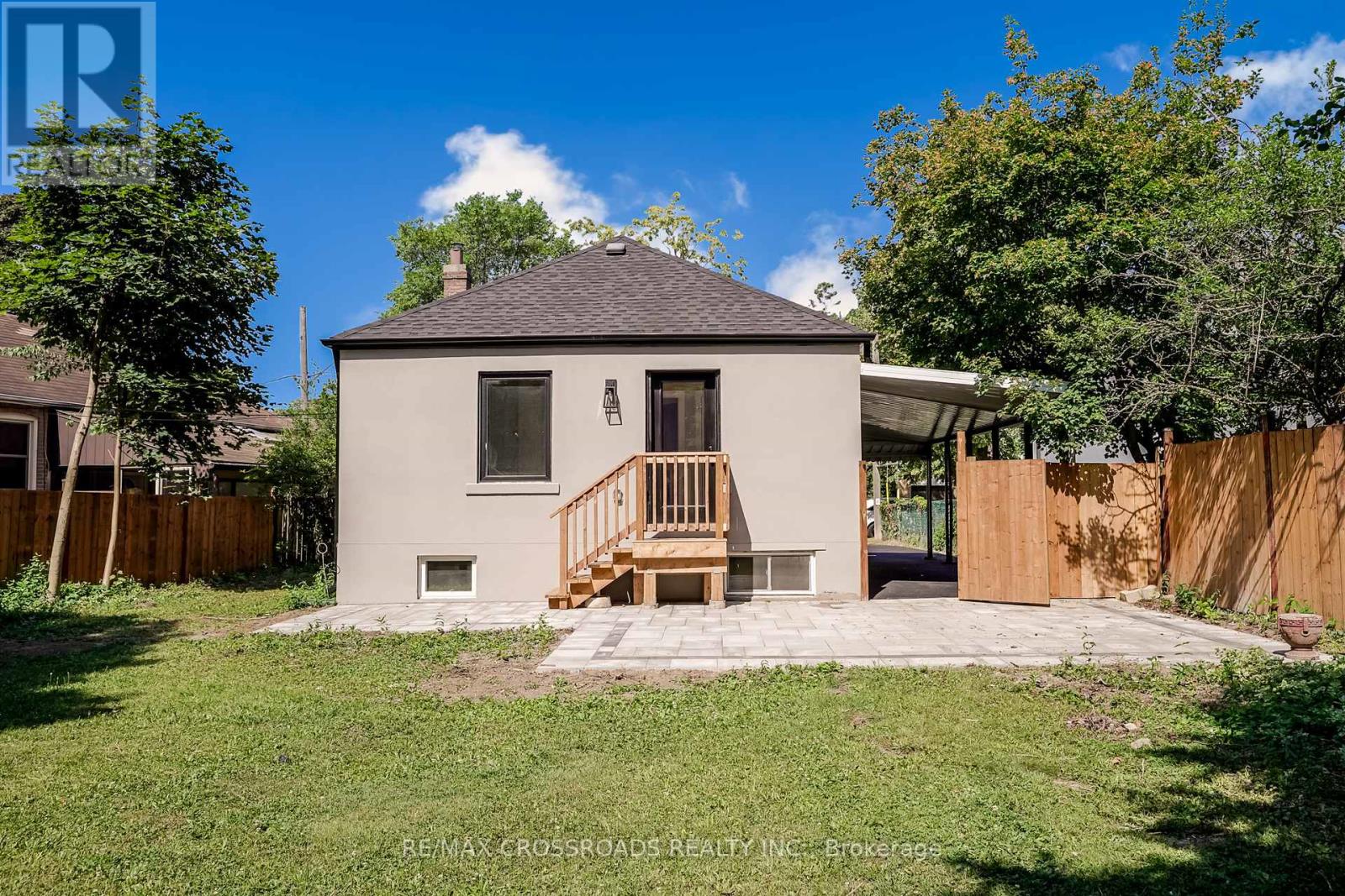 Photo 33 of 21 Karnwood Drive, Toronto ON