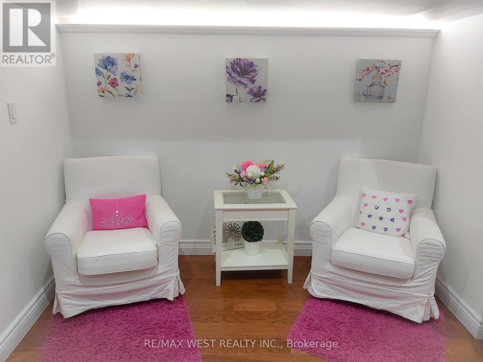 Photo 4 of Bsmt 1002 Warden Avenue, Toronto ON