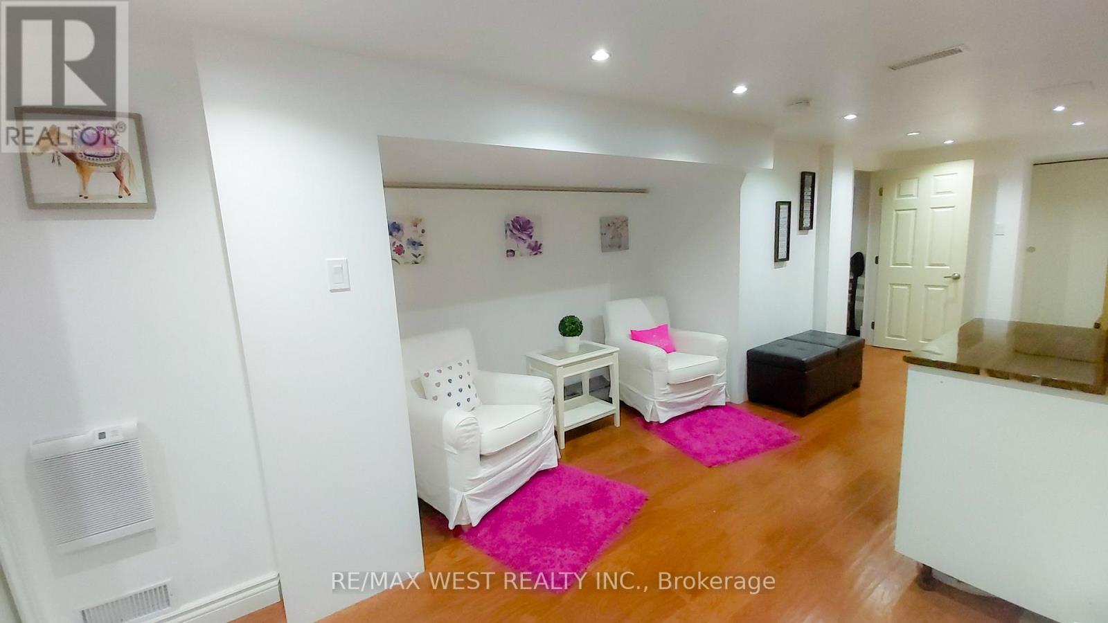 Photo 6 of Bsmt 1002 Warden Avenue, Toronto ON
