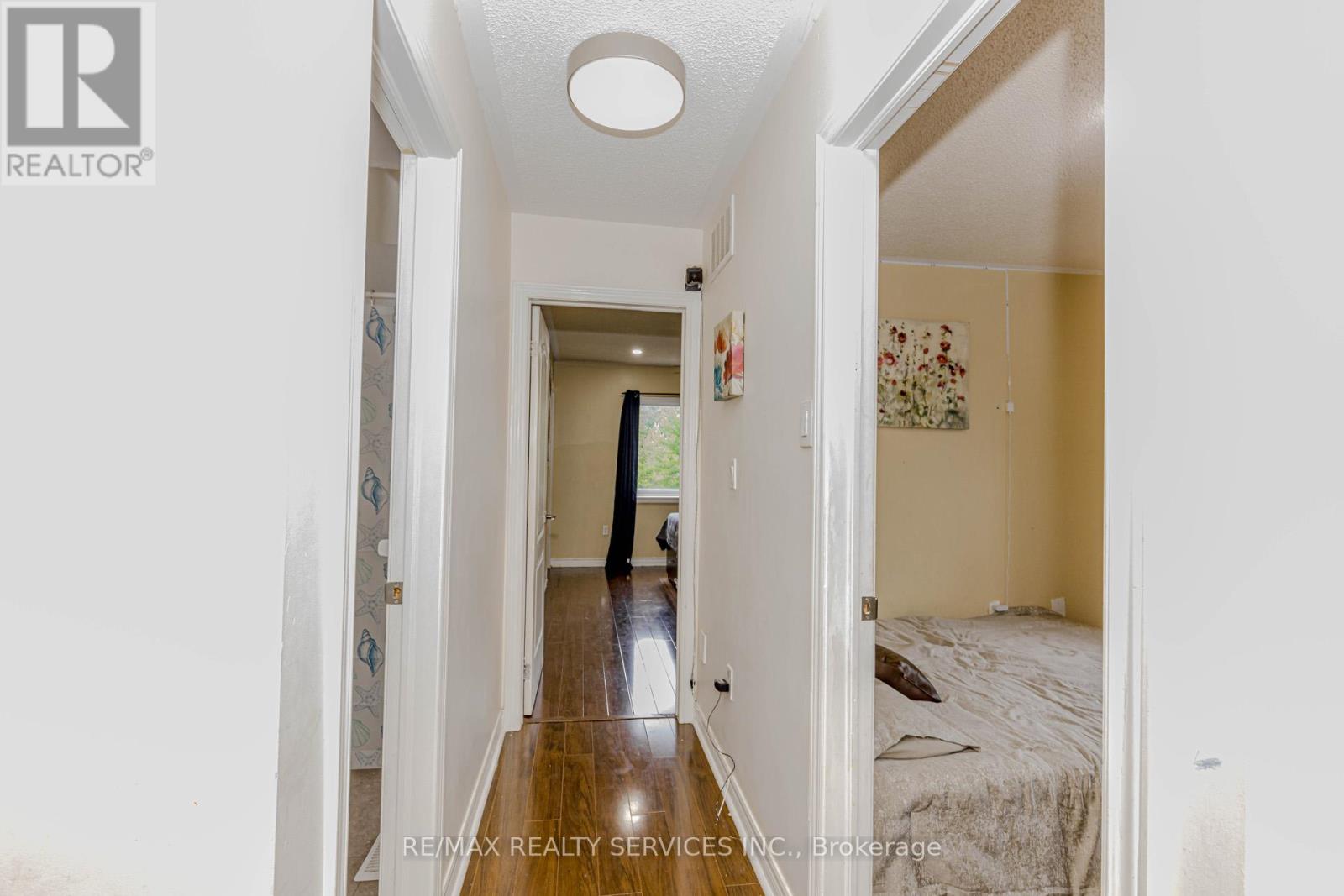 Photo 32 of 32 Pressed Brick Drive, Brampton ON