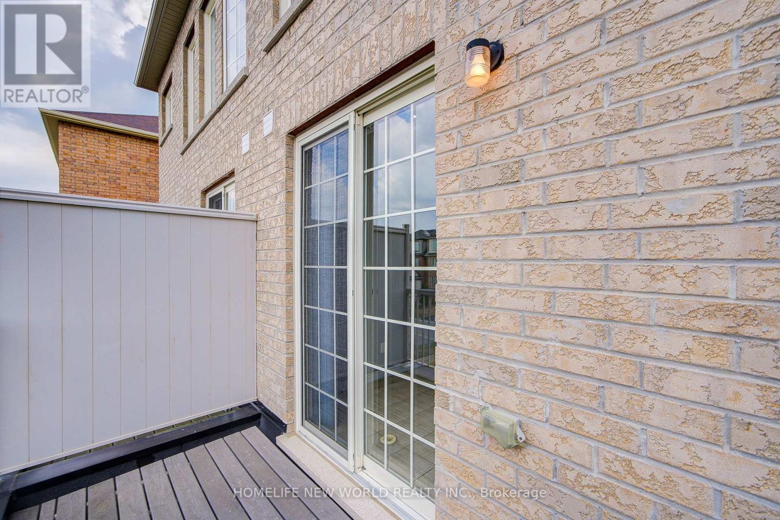 Photo 26 of 14 Highbury Court, Markham ON