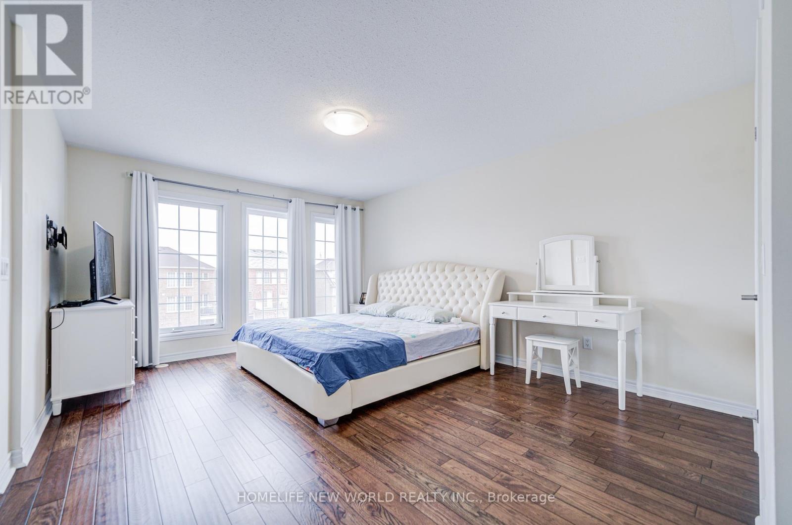 Photo 30 of 14 Highbury Court, Markham ON