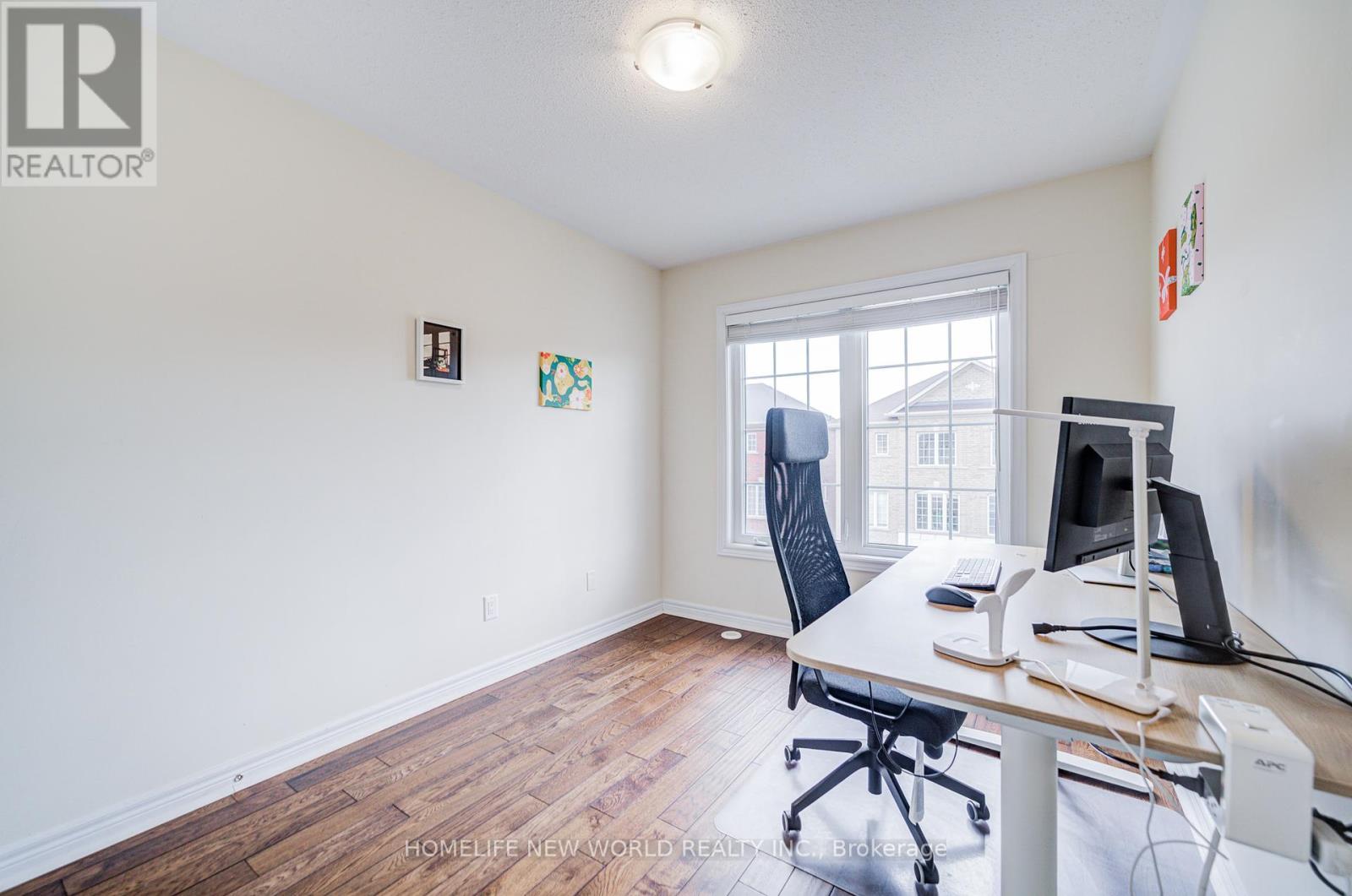 Photo 40 of 14 Highbury Court, Markham ON