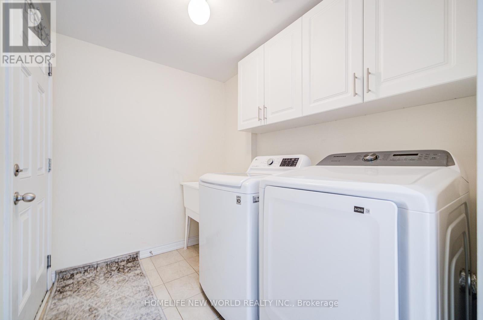 Photo 46 of 14 Highbury Court, Markham ON