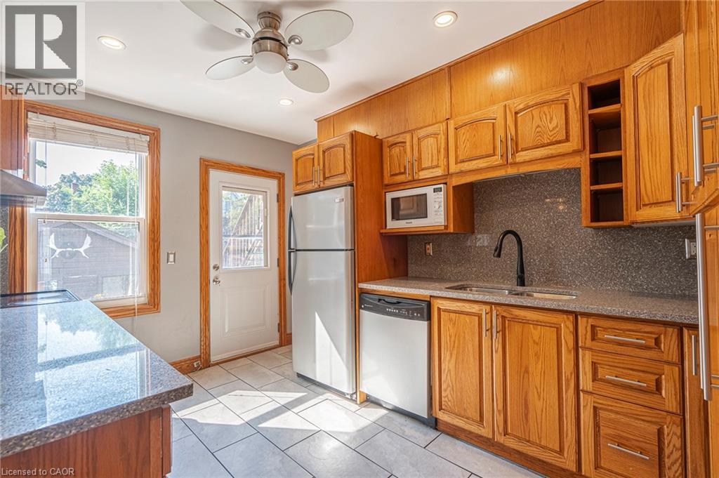 Photo 7 of 36 Spadina Avenue, Hamilton ON