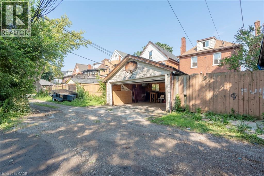 Photo 2 of 36 Spadina Avenue, Hamilton ON
