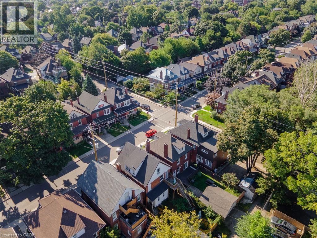 Photo 24 of 36 Spadina Avenue, Hamilton ON