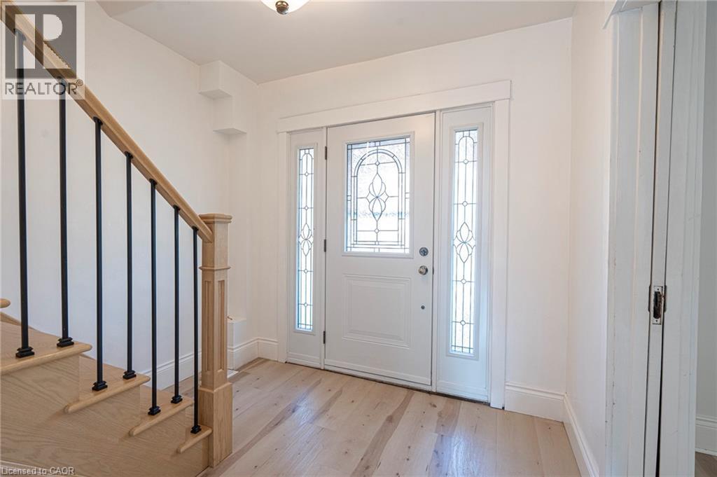 Photo 9 of 36 Spadina Avenue, Hamilton ON