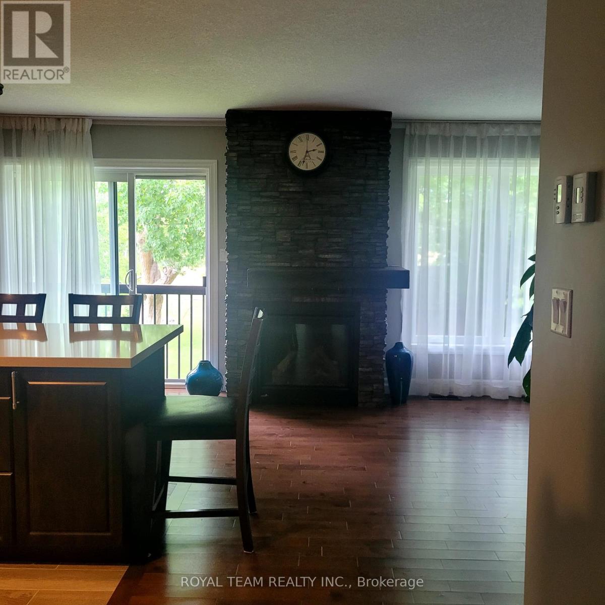 Photo 4 of 1021 Bannister Street, Tay ON