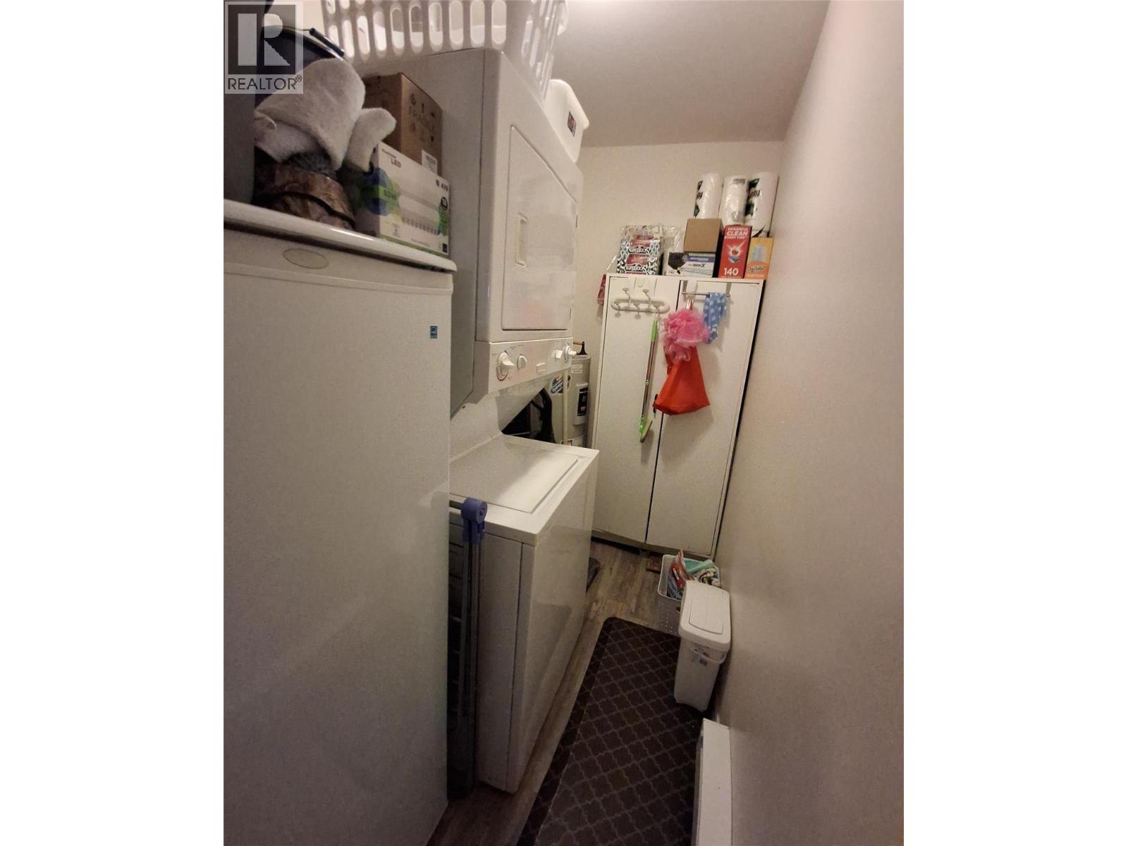 743 Okanagan Avenue Unit# 301, Chase