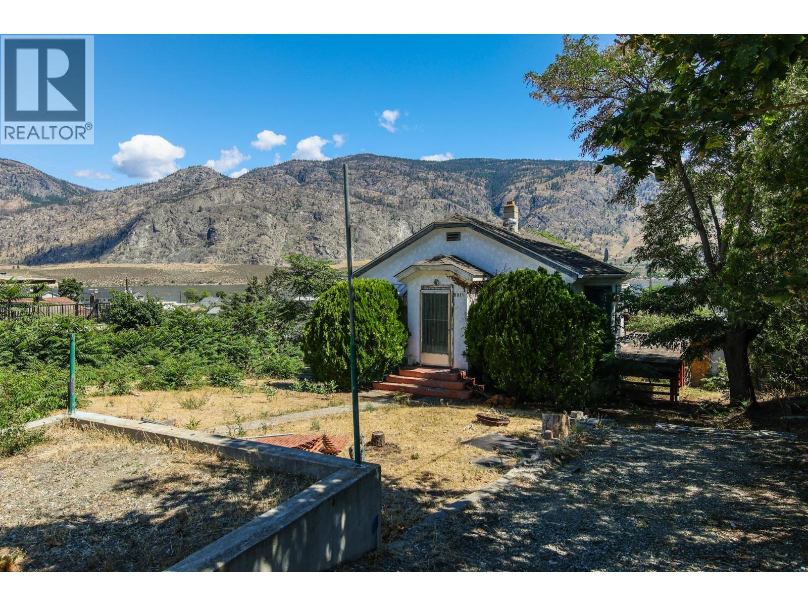 8011 87th Street, Osoyoos