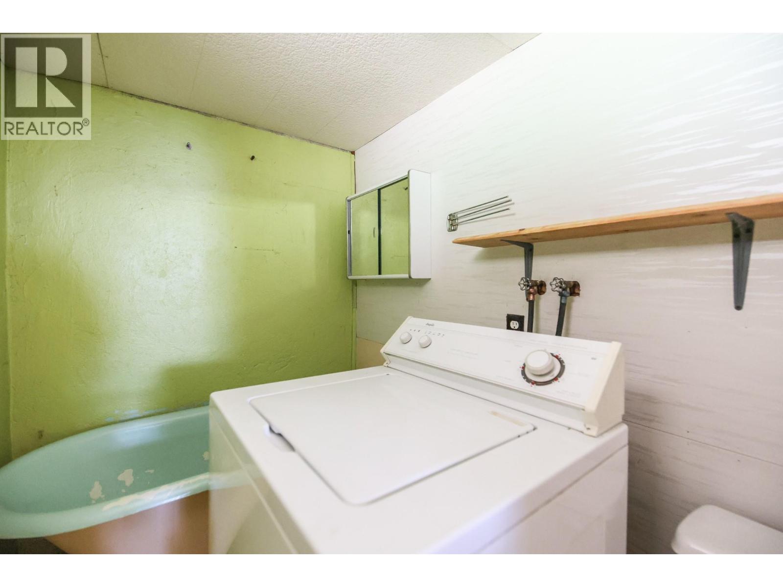 8011 87th Street, Osoyoos