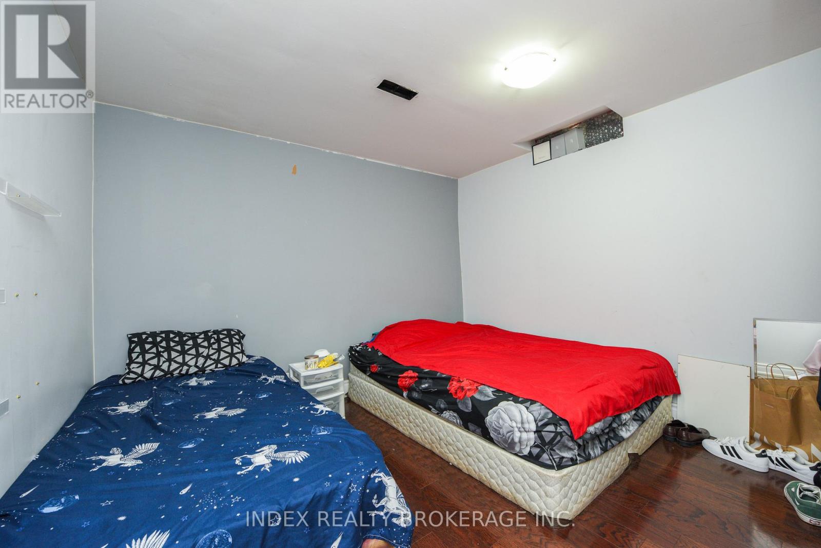 Photo 23 of 203 Richvale Drive S, Brampton ON