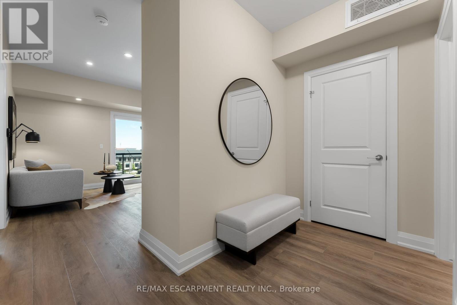 Photo 1 of 314 118 Summersides Boulevard, Pelham ON