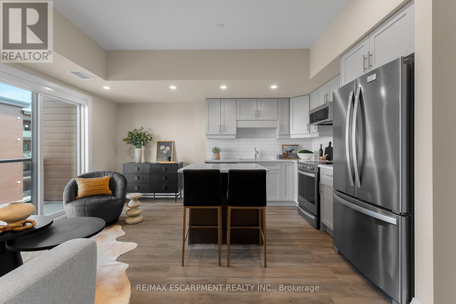 Photo 9 of 314 118 Summersides Boulevard, Pelham ON