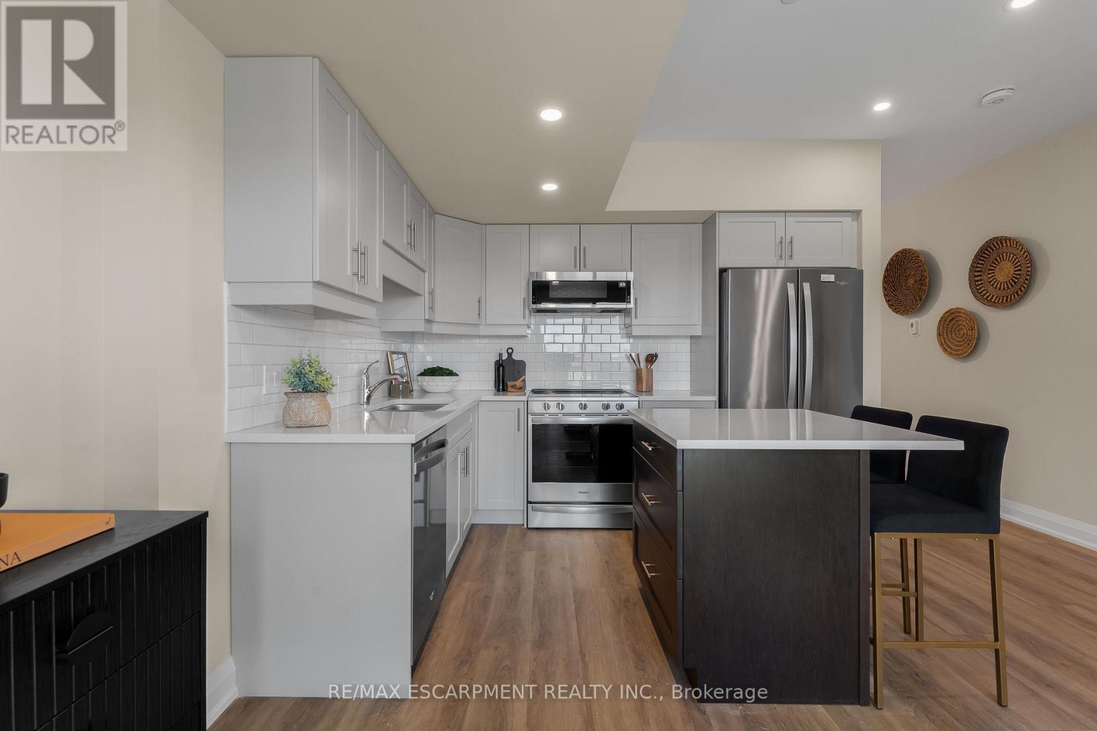 Photo 10 of 314 118 Summersides Boulevard, Pelham ON