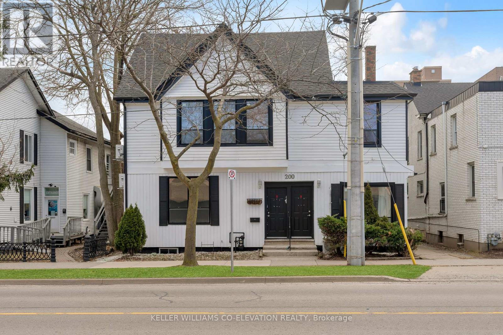 Photo 3 of 6 200 King Street, St Catharines ON