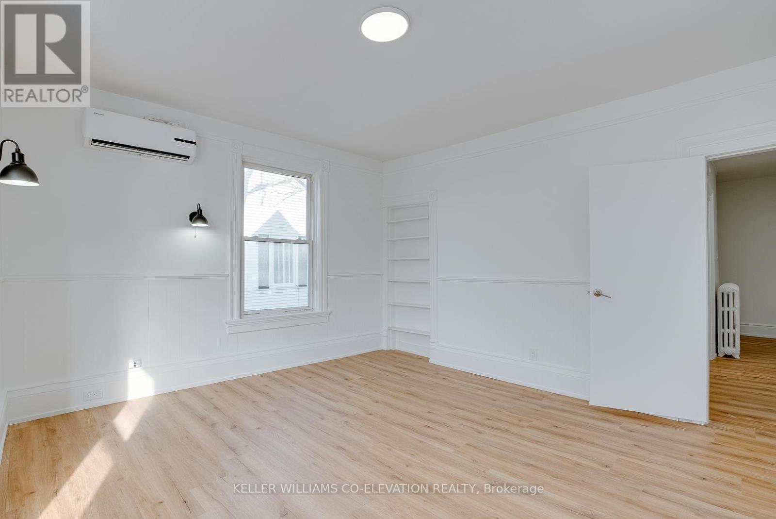Photo 3 of 3 200 King Street, St Catharines ON